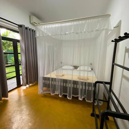 Pearl Villa Rooms And Hostel Unawatuna Exterior foto