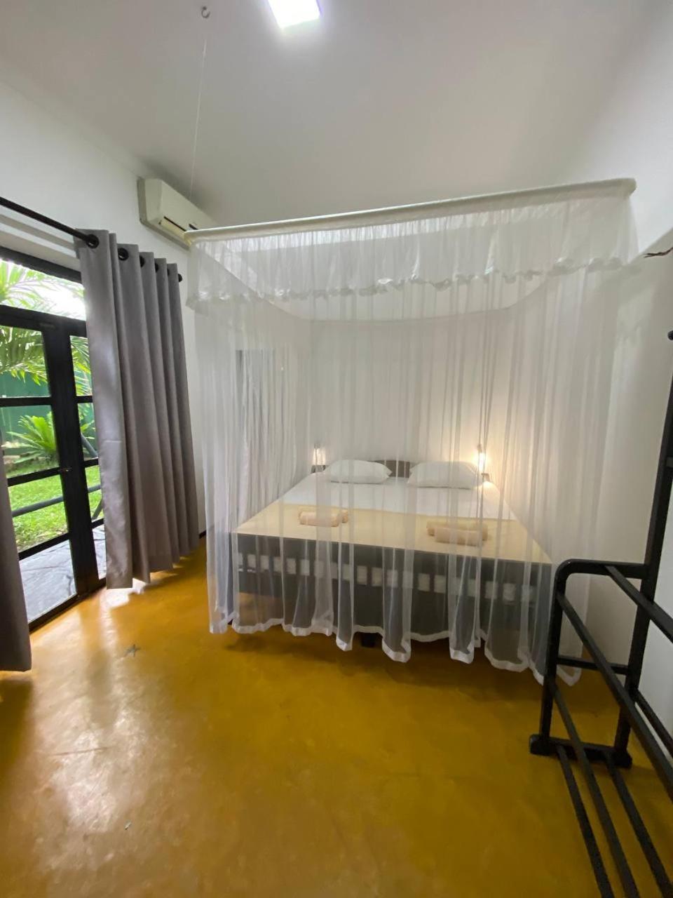 Pearl Villa Rooms And Hostel Unawatuna Exterior foto