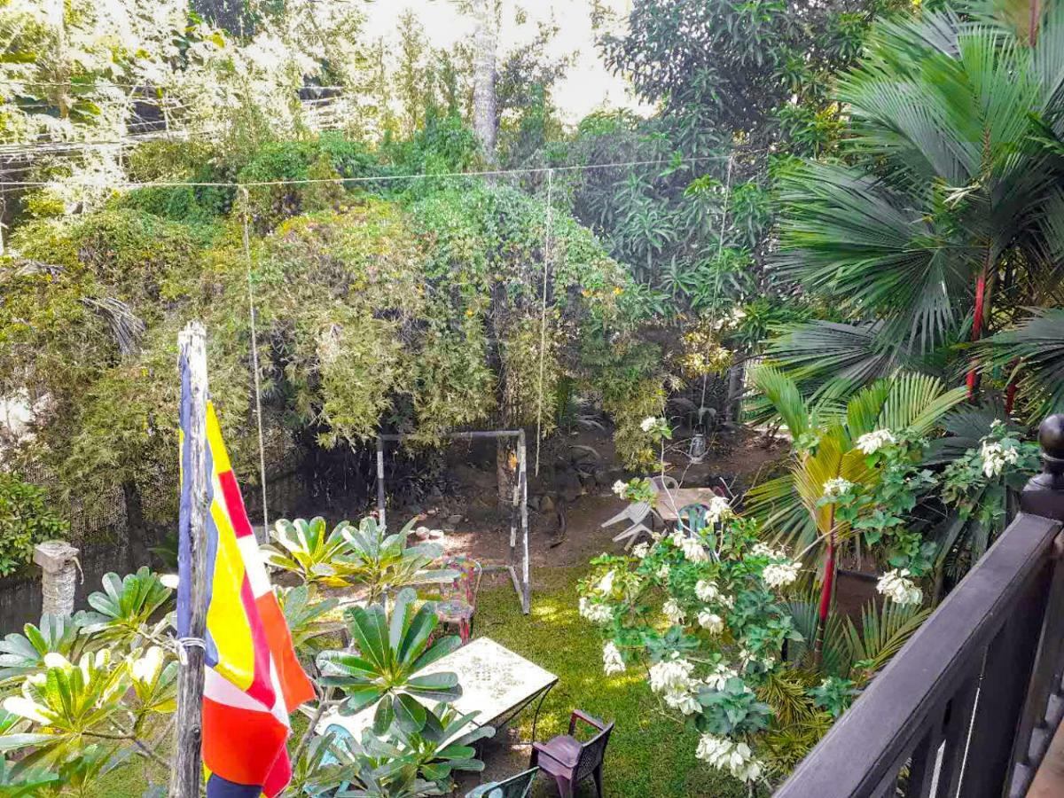 Pearl Villa Rooms And Hostel Unawatuna Exterior foto